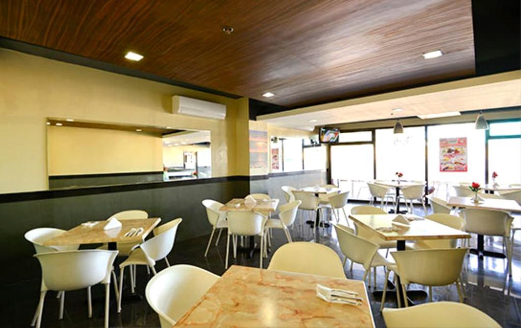 Express Inn Mactan Lapu-Lapu City Exteriér fotografie