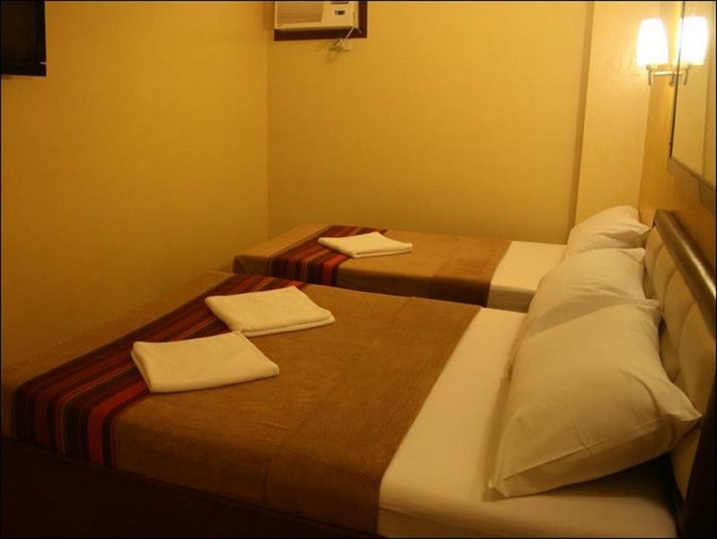 Express Inn Mactan Lapu-Lapu City Exteriér fotografie