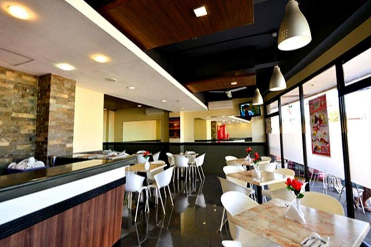 Express Inn Mactan Lapu-Lapu City Exteriér fotografie